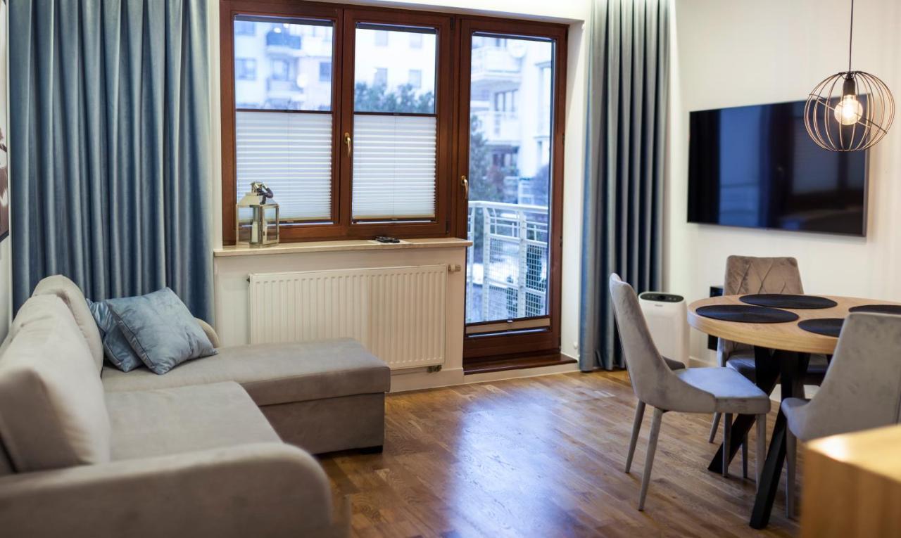 Apartament Jelitkowski Dwor Gdansk Exterior photo