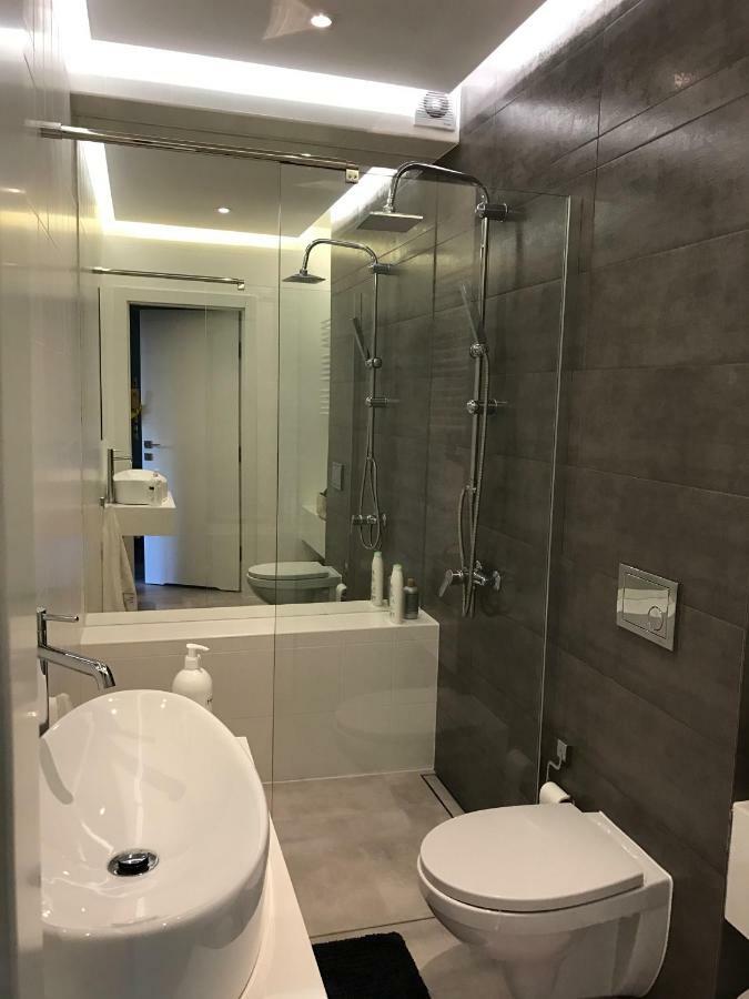 Apartament Jelitkowski Dwor Gdansk Exterior photo